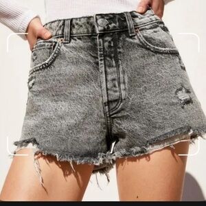 Zara Frayed Mid Rise Cut Off Jean Shorts Size 6